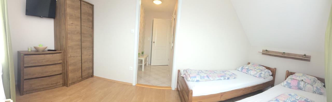Szaloky Apartmanhaz Gyenesdias Exterior photo