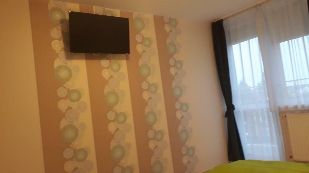 Szaloky Apartmanhaz Gyenesdias Exterior photo