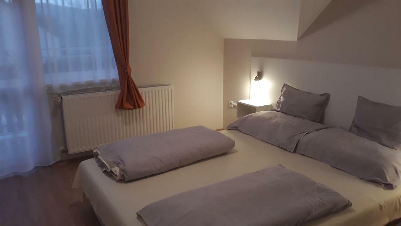 Szaloky Apartmanhaz Gyenesdias Exterior photo